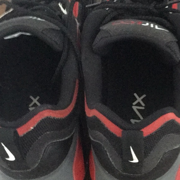 Nike Air Max 200 man’s sneakers Size 13 - Picture 3 of 4